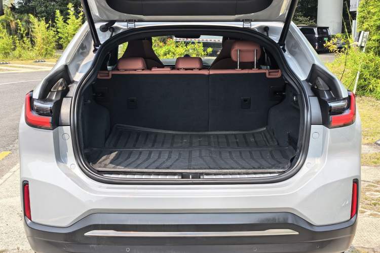 Used Nio EC6 2020 440 km Performance Version
