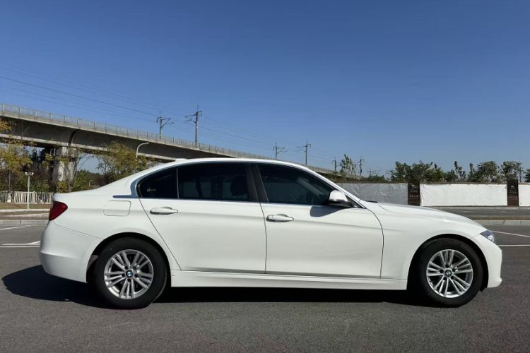 Used BMW 3 Series 2014 320Li Fashion Model
