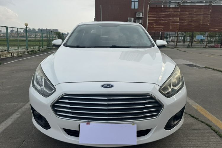 Used Ford Escort 2017 Happiness Edition 1.5L Automatic Fashion Version