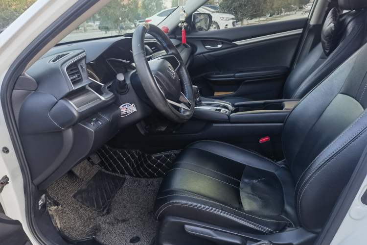 Used Honda Civic 2019 220TURBO CVT Dynamic Edition China V