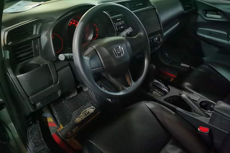 Used Honda Fit 2018 1.5L CVT Comfort Sunroof Version