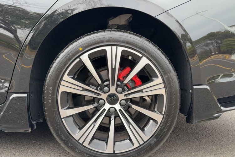 Used Geely Auto Preface 2025 Dongfang Yao 1.5TD Kunlun Edition
