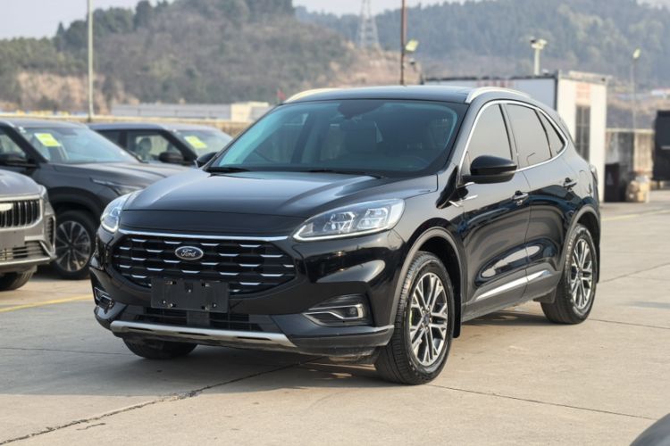 Used Ford Escape 2020 EcoBoost 245 Two-Wheel-Drive Titanium Edition