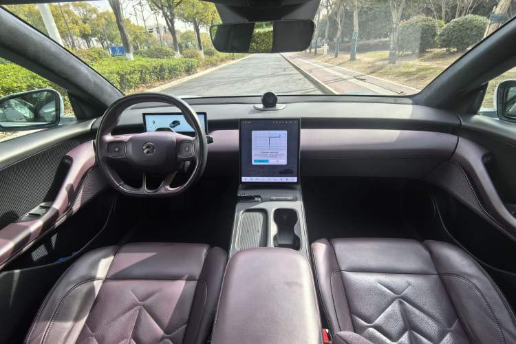 Used Nio ET5 2022 75 kWh