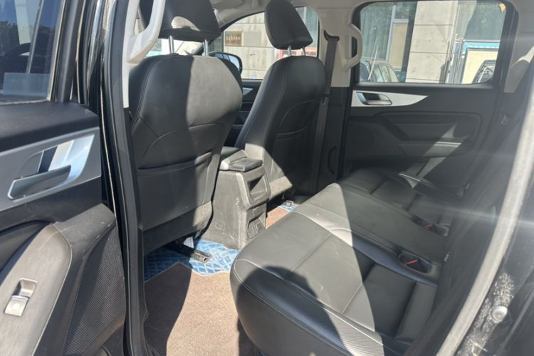 Used Great Wall Poer 2021 2.0T Commercial Version Automatic Diesel 4x4 Elite Long-Box GW4D20M