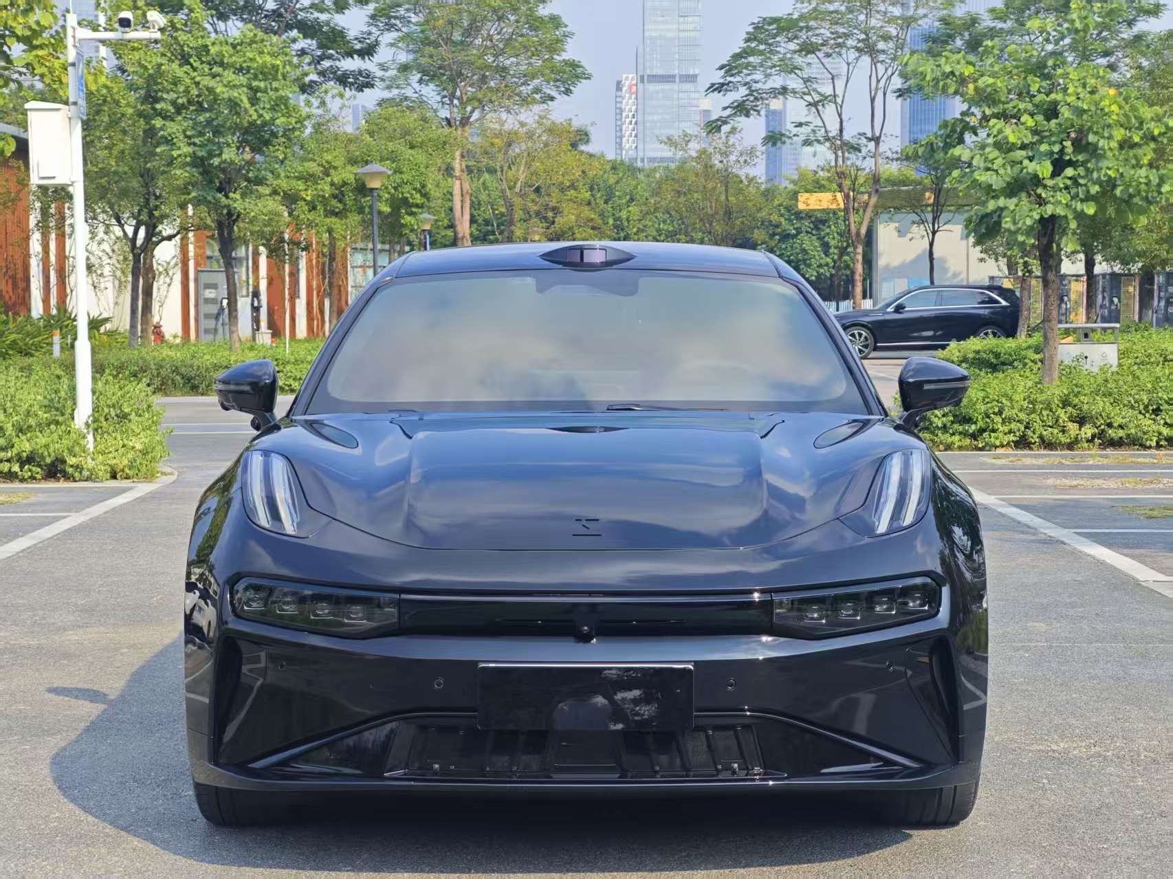 Zeekr 001 2025 WE Edition 100 kWh Rear-Wheel Drive — снимка 12