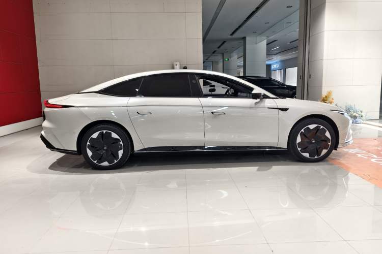 Used IM L7 2022 Dynamic Model