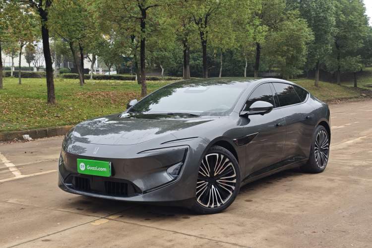 Used Avatr 12 2024 700 Three-Laser Rear-Wheel Drive Smart Enjoyment Version