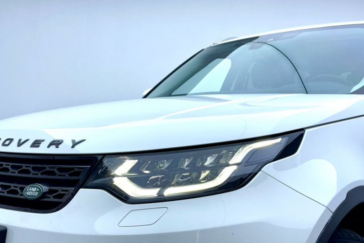 Used Land Rover Discovery 2017 3.0 SC V6 S Left Front Headlight
