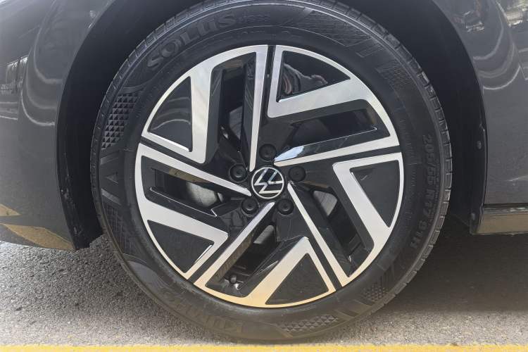 Used Volkswagen Sagitar 2025 300TSI DSG Excellence Edition Exterior 7