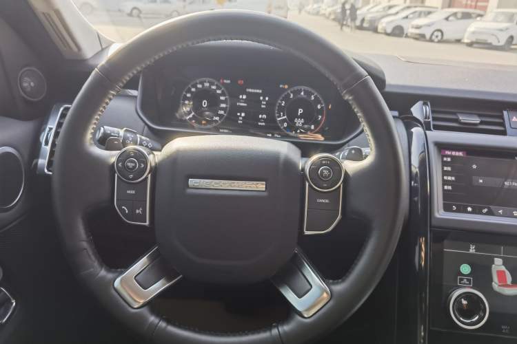 Used Land Rover Discovery 2017 3.0 SC V6 SE