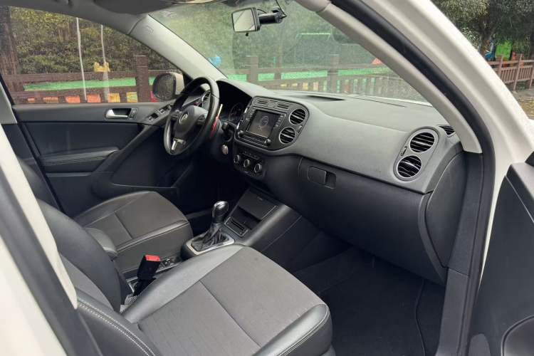 Used Volkswagen Tiguan L 2017 300TSI Automatic Two-Wheel Drive Silk Road Luxury Edition