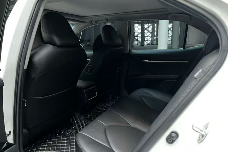 Used Toyota Camry 2021 2.5G Luxury Edition
