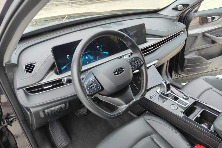 Used Chery Tiggo 8 PLUS 2021 290TGDI DCT Haoting Edition