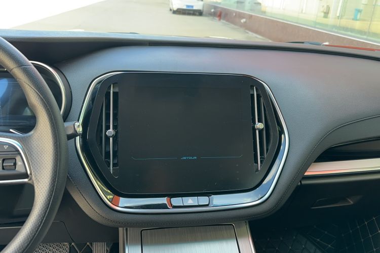 Used JETOUR X70 2020 1.5T DCT Comfort Edition 6 Seats
