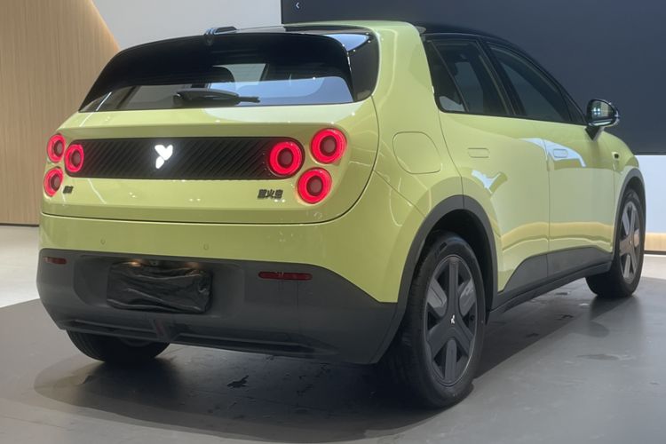 Used firefly 2025 Free Edition
