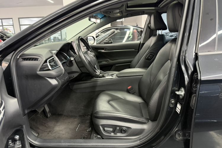 Used Toyota Camry 2023 2.0GVP Premier Edition