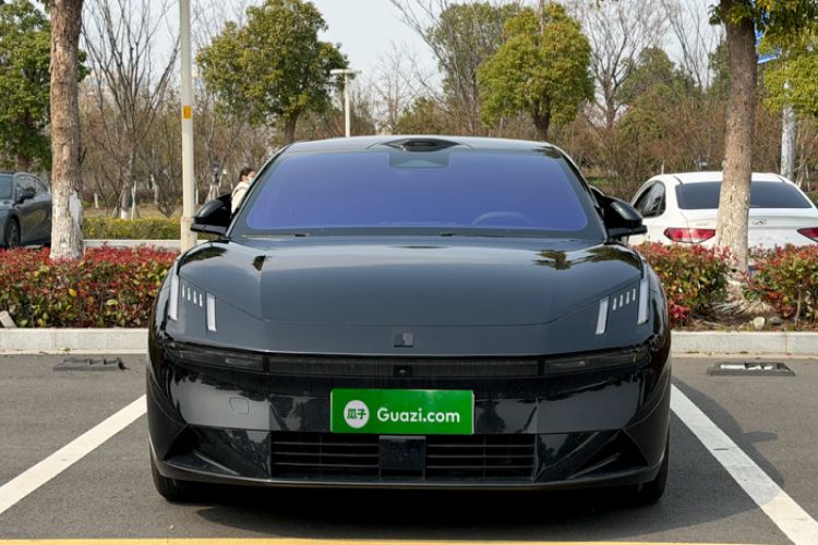 Used Lynk & Co 10 EM-P 2025 Model 120 Four-Wheel Drive Ultra Exterior 1