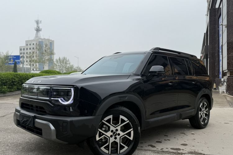 Used BAIC Off-Road BJ30 2026 Model Traveler 1.5T Hybrid Standard Version Exterior 9