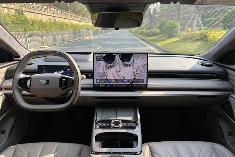 Used Geely Galaxy 8 2025 130km EM-P Starship Edition Interior 5