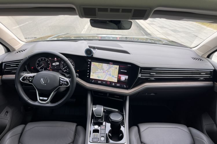 Used Volkswagen Touareg 2022 3.0 TSI Prestige Edition Classic Sport Package
