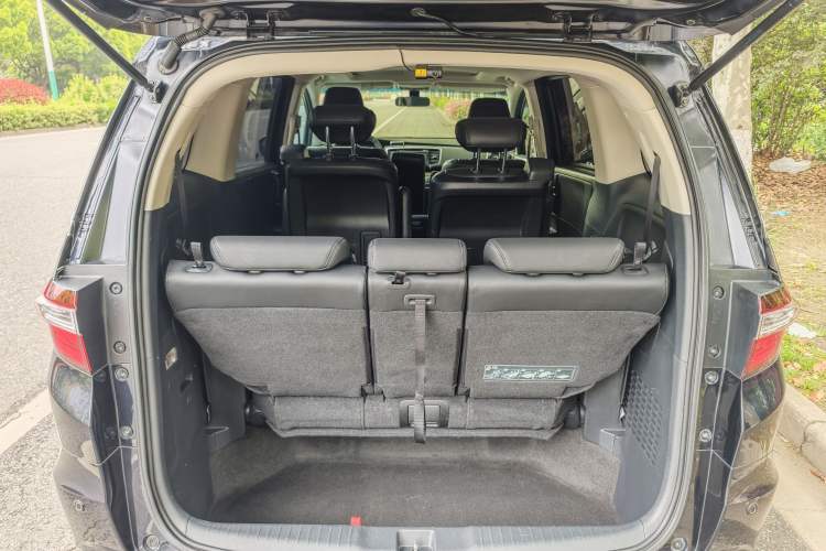 Used Honda Odyssey 2017 2.4L Smart Edition Interior 8