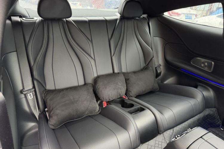 Used Mercedes-Benz CLE 2024 CLE 300 4MATIC Luxury Coupe
