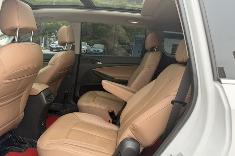 Used Buick GL6 2021 323T Mild Hybrid Connect Luxury Model Interior 5