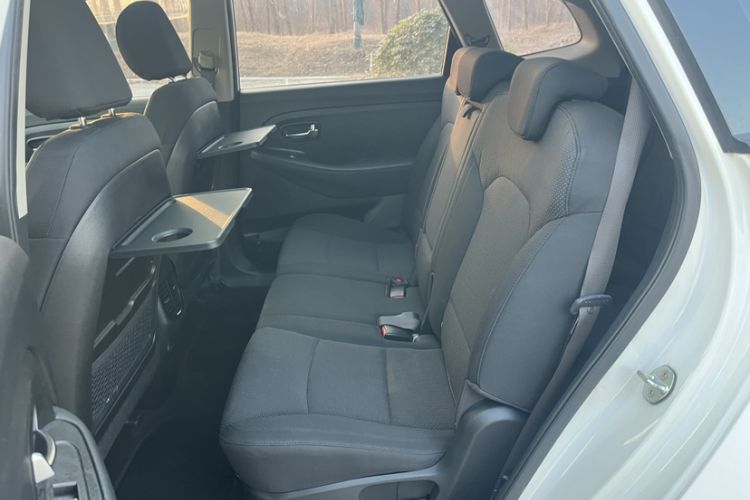 Used Kia Carens 2013 2.0L 7-Seater Automatic Standard Version China V Standard