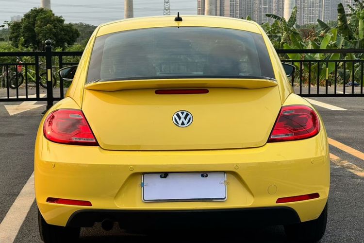 Used Volkswagen Beetle 2015 180TSI model Exterior 7