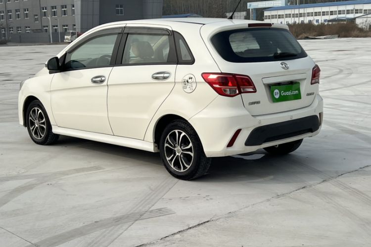 Used BAIC Senova D20 2015 Hatchback 1.5L Manual Leshang Version
