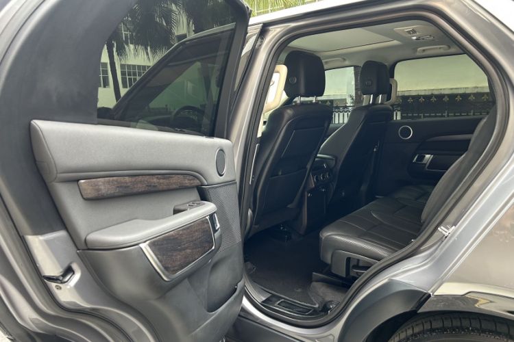 Used Land Rover Discovery 2020 2.0T 30th Anniversary Special Edition
