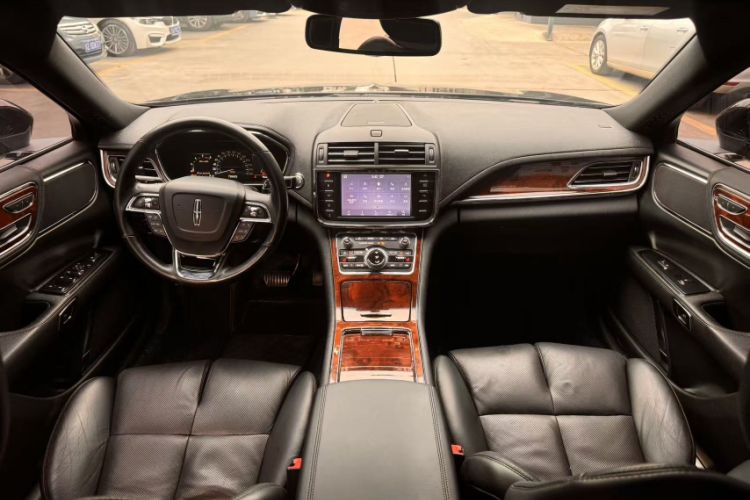 Used Lincoln Continental 2019 2.0T Two-Wheel Drive Luxury Edition China VI Standard