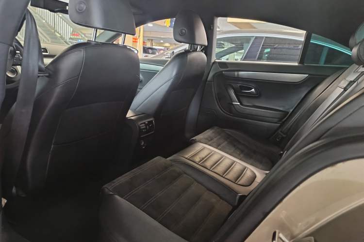 Used Volkswagen FAW-Volkswagen CC 2015 1.8TSI Luxury Model