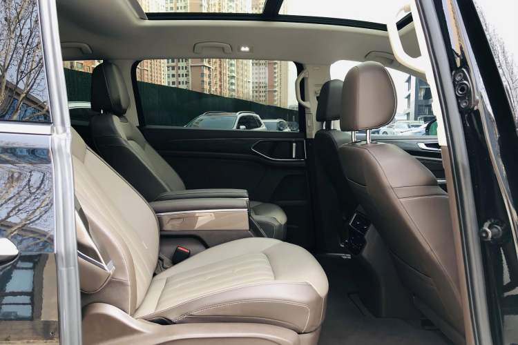 Used Volkswagen Viloran 2023 Revised Version 380TSI Luxury Edition Interior 2