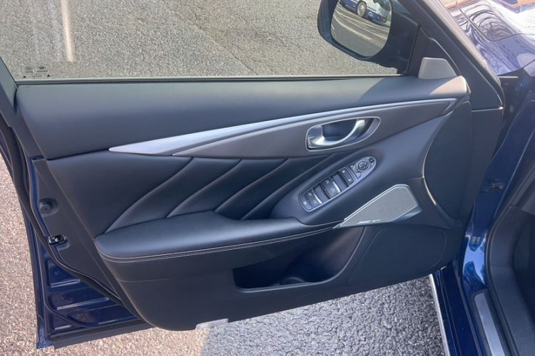 Used Infiniti Q50L 2018 2.0T Enjoyment Edition China V standard