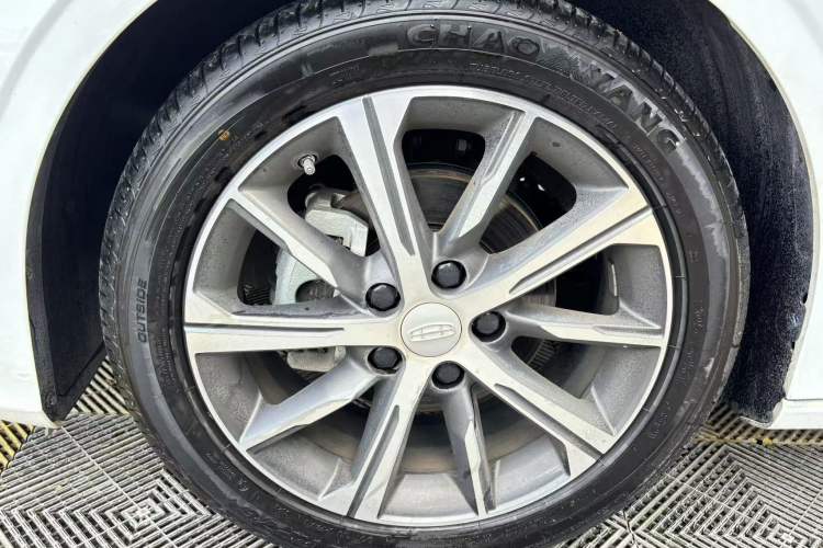 Used Geely Auto Emgrand 2023 4th Generation Champion Edition 1.5L CVT Prestige Model
