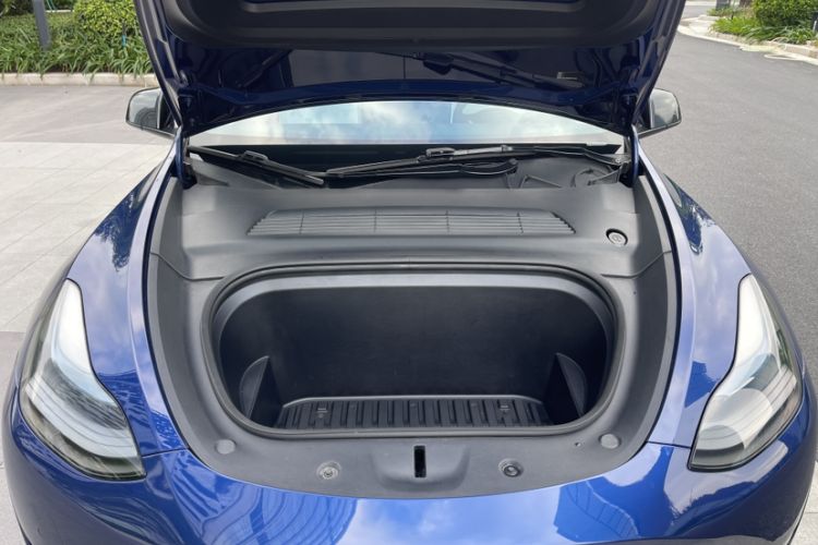 Used Tesla Model Y 2022 Rear-Wheel-Drive Version