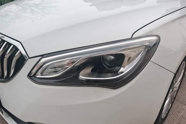 Used Buick GT 2016 15N Automatic Elite Edition Left Front Headlight