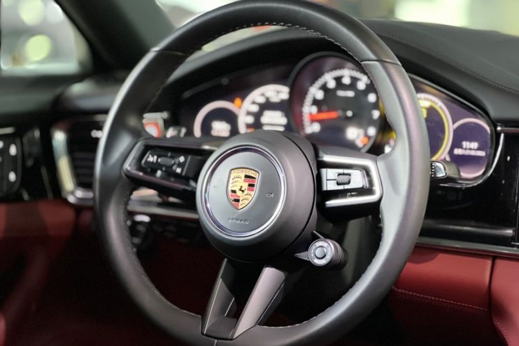 Used Porsche Panamera 2022 Panamera Executive Long Wheelbase 2.9T Interior 10