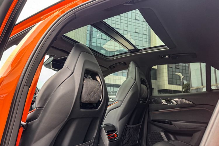 Used Lynk & Co 02 Hatchback 2021 2.0TD Halo Driving Control Kit Edition