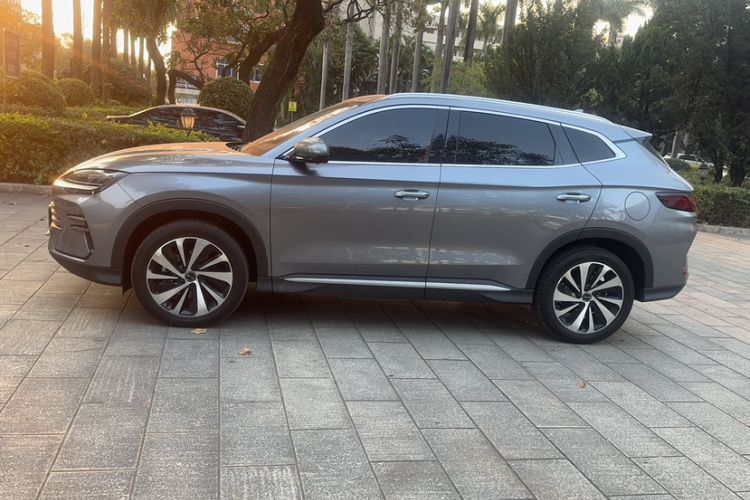 Used BYD Song PLUS New Energy 2023 Champion Edition DM-i 110KM Flagship Model