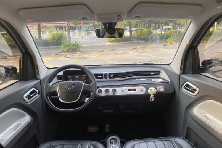 Used Wuling Hongguang MINIEV 2022 Macaron Premium Model – Lithium Iron Phosphate