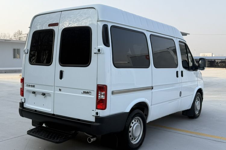 Used JMC Transit 2019 2.8T Commercial Version Short Wheelbase Mid-Roof 6-Seater China VI JX493 Exterior 1