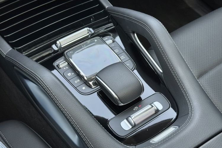 Used Mercedes-Benz GLE New Energy 2021 GLE 350 e 4MATIC Coupe SUV
