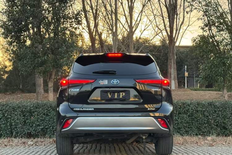 Used Toyota Highlander 2022 Dual-Engine 2.5L Four-Wheel Drive Prestige Version 7 Seats
