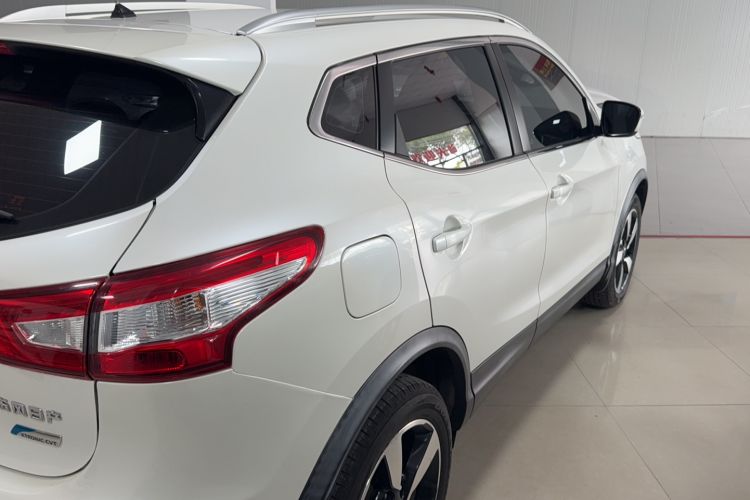 Used Nissan Qashqai 2017 2.0L CVT Smart Enjoyment Version China VI Standard Exterior 5