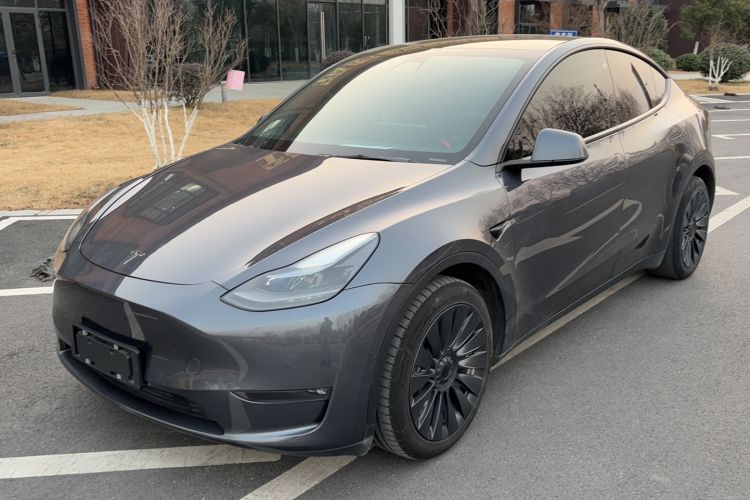 Used Tesla Model Y 2021 Long-Range All-Wheel-Drive Version