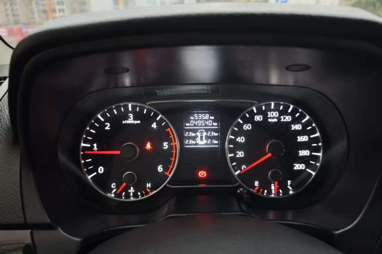 Used Land X8 2015 Explorer Edition 2.0T Diesel 4x4 Luxury Model