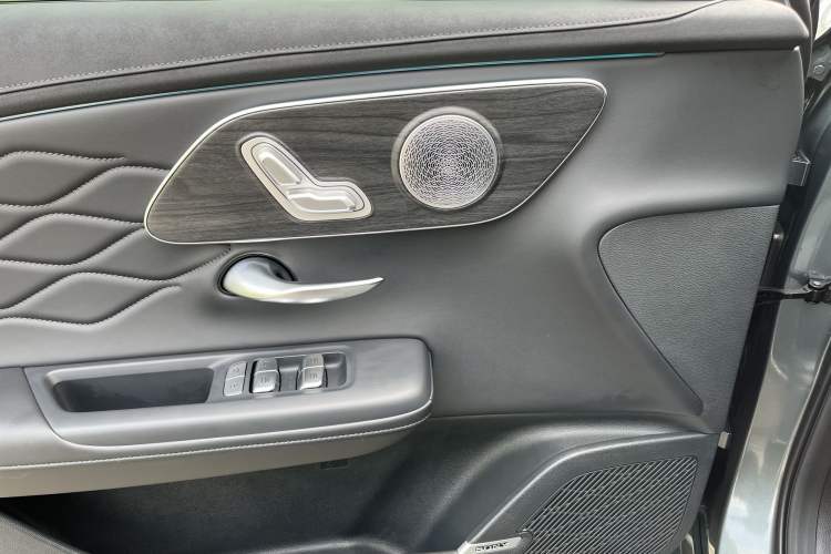 Used Chery Arrizo 8 PRO 2025 Pro 1.6T Comfort Version Interior 4